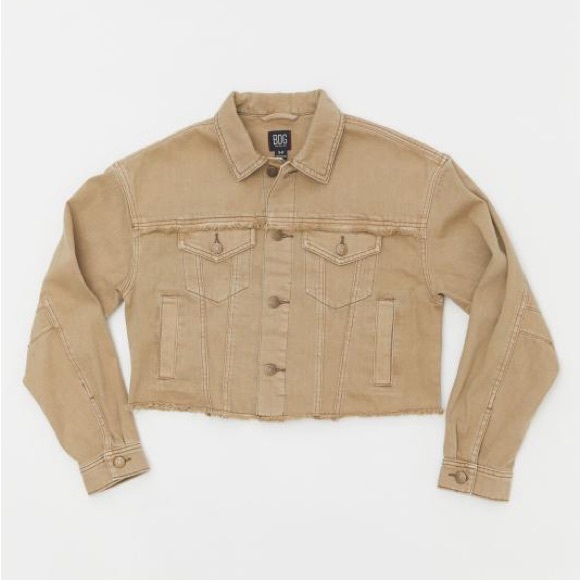 Denim Cropped Trucker Jacket - Picture 4 of 6